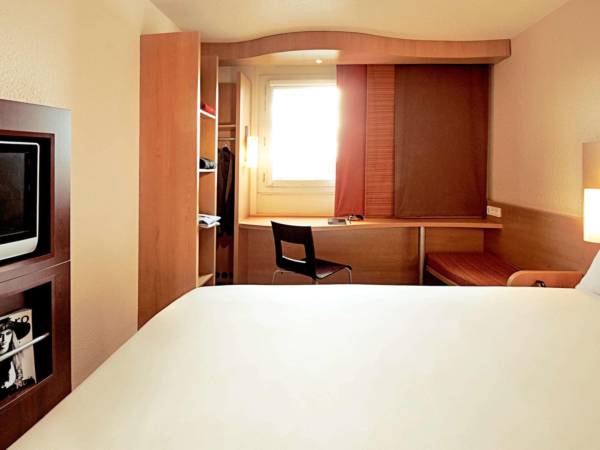 Ibis Grenoble Gare Hotel ภายนอก รูปภาพ