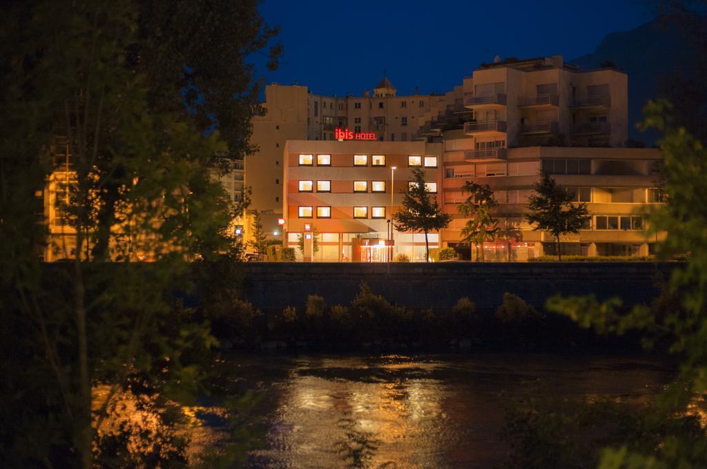 Ibis Grenoble Gare Hotel ภายนอก รูปภาพ
