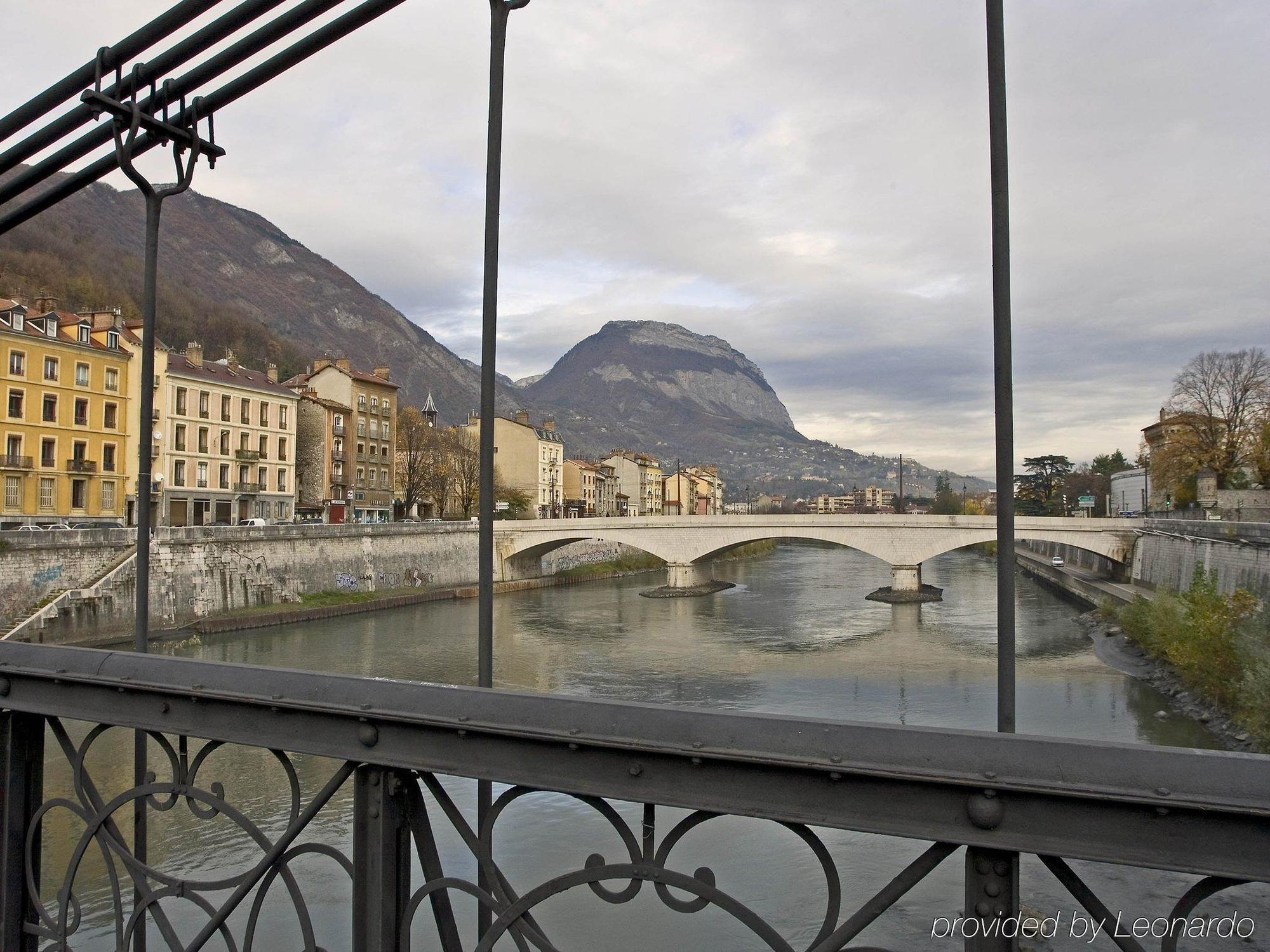 Ibis Grenoble Gare Hotel ภายนอก รูปภาพ